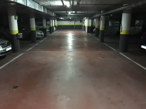 Garatge a Nueva Huca