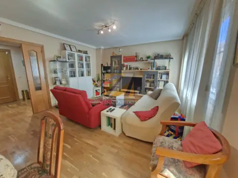 Piso en calle de Bermúdez de Castro