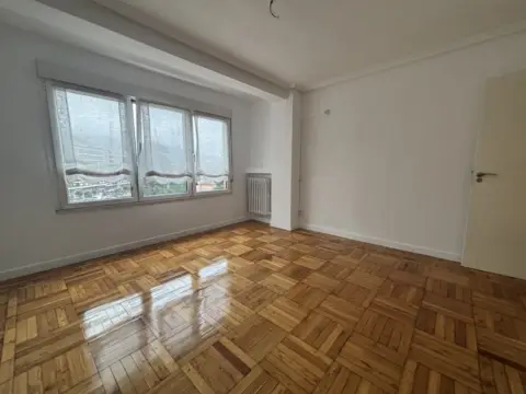 Piso en Avenida de Galicia