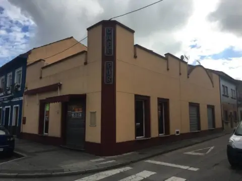 Local comercial en calle Aldea Cerdeño