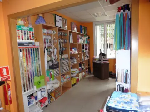 Local comercial en Maçana