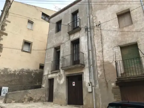 Casa en Carrer de les Cases Noves