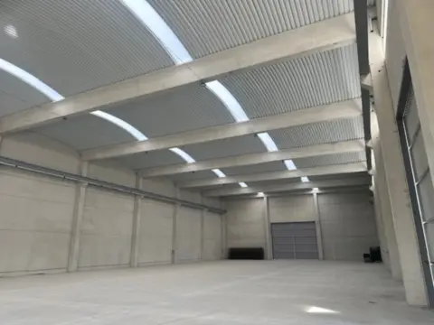 Nave industrial en Avinguda de l'Anoia