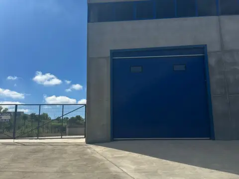 Nave comercial en Avenida del Polígono Industrial