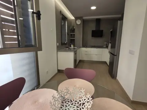 Apartamento en calle La X in Centro-Zona Calle Castillo (Distrito Centro-Ifara. Santa Cruz de Tenerife Capital) · Santa Cruz de Tenerife Capital