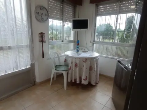 Casa en calle Marcel Piron