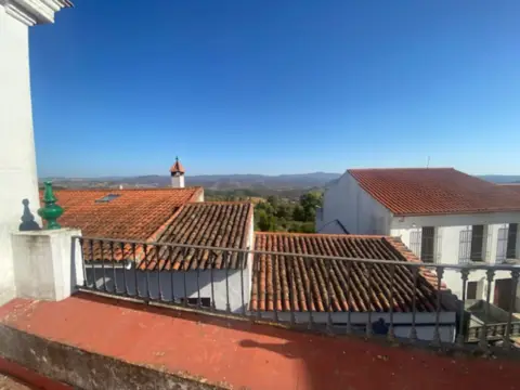 Casa en calle de la Larga