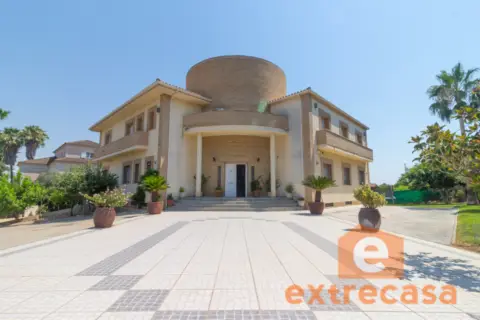 Chalet en Las Vaguadas-Carretera de Valverde