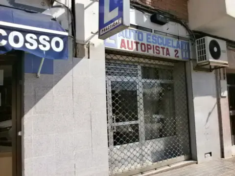 Local comercial en Pardaleras