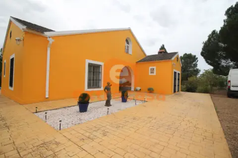 Chalet en Carretera de Olivenza