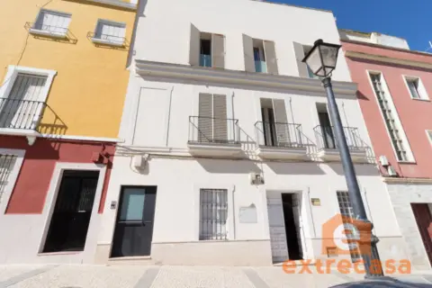 Local comercial en Casco Antiguo