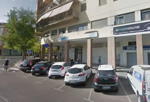 Local comercial en María Auxiliadora-Valdepasillas-Huerta Rosales