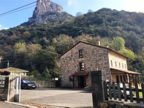 Edificio en calle Arenas