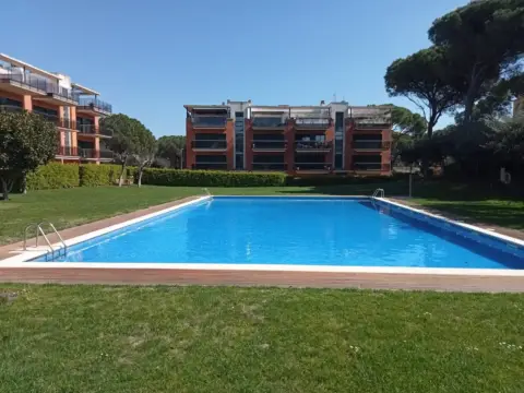 Apartamento en Carrer del Golf in Pals · Pals