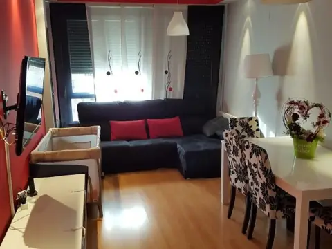 Apartamento en Alrededores Piscina Cubierta