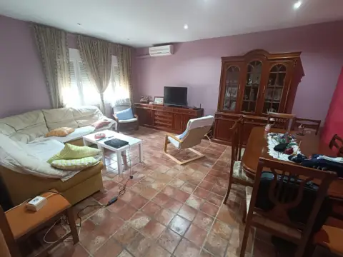 Casa en Huétor Tájar