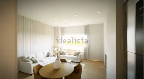 Piso en calle de Donoso Cortés