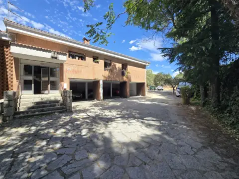 Casa en calle de Cangas de Onis