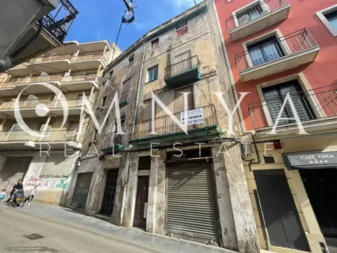 Duplex in Carrer de Joan Maragall, 18