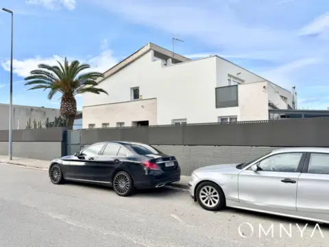 Casa adosada en Carrer del Montseny