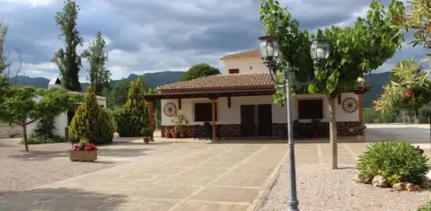 Chalet rústico en Pasaje Hornillos