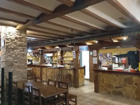 Local comercial en calle de Jesús Montoya