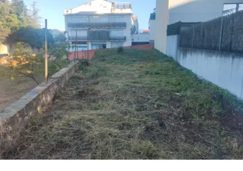 Land, 912 m²
