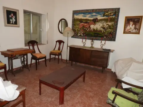 Casa en Avenida de la Guardia Civil