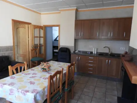 Casa en calle de Tobarra