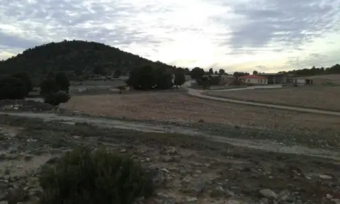 Finca rústica en calle Alatoz