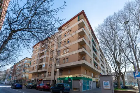 Piso – Girona Capital
