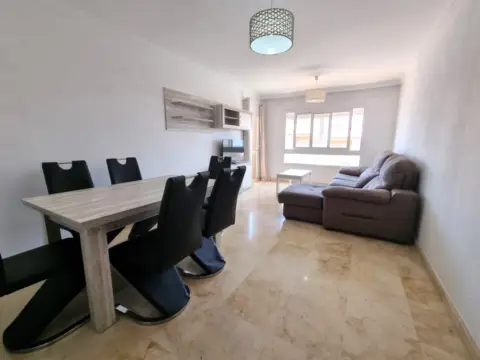 Piso en Zona C.C. Atlántico