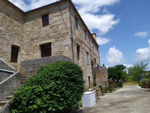 Casa rústica en Vilariño (Cambados)