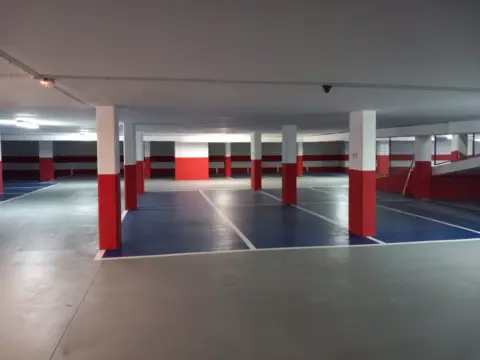 Garaje en calle de Manuel Antonio