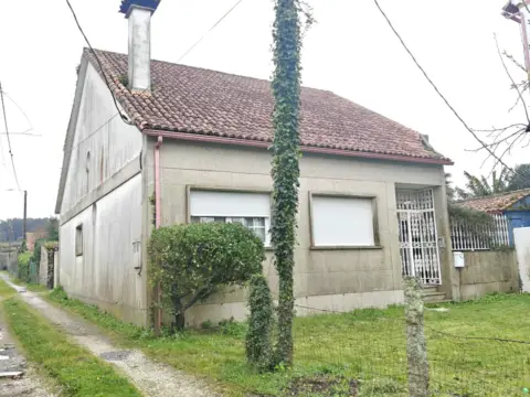 Casa en Rúa Nogueira