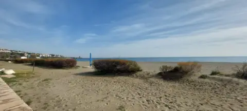 Casa pareada en Urbanización de Marina Casares