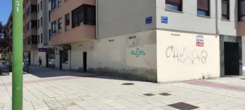 Local comercial en calle José María Codón