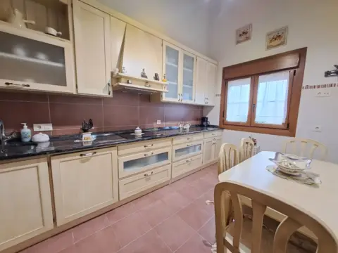 Chalet pareado en Villagonzalo Pedernales