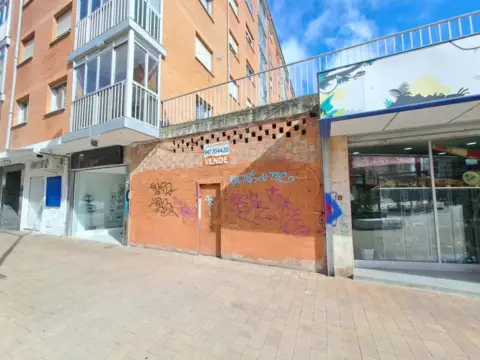 Local comercial en Plaza de Roma