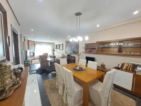 Chalet pareado en calle del Hospital Yelmo