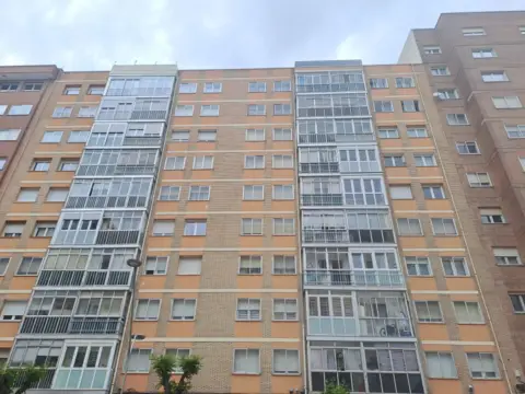 Piso en calle de Luis Alberdi