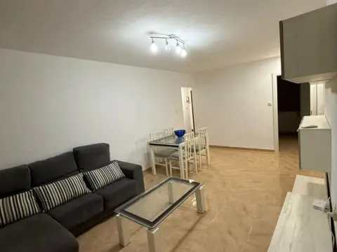 Piso en Avenida de Miguel de Cervantes