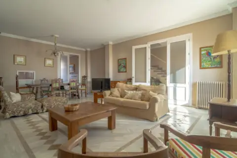 Chalet en Paseo de Colón