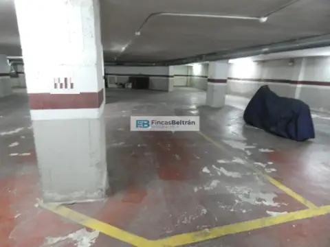 Garaje en Avinguda de les Corts Valencianes