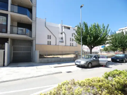 Terreno en Avenida Cortes Valencianas, nº 26