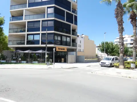 Terreno en Avenida Cortes Valencianas, nº 26