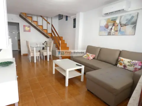 Casa adosada en Avenida del Papa Luna