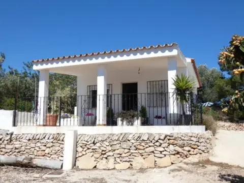 Chalet en calle Pda Bobalar, Pol. 14, Parcela 240