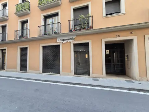 Local comercial en Carrer de Guayaquil, 38