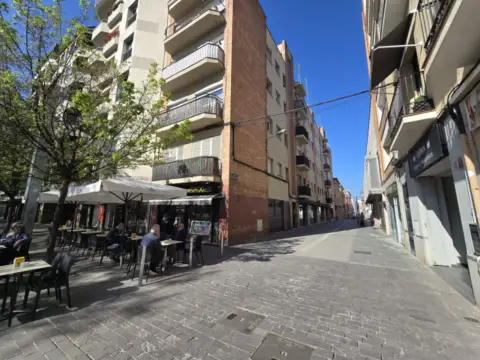 Local comercial en Carrer de Guayaquil, 38